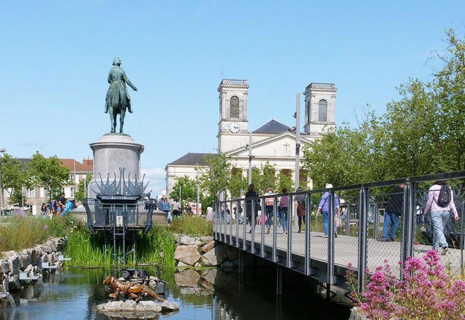 Maloca' Joffre La Roche-sur-Yon Zewnętrze zdjęcie